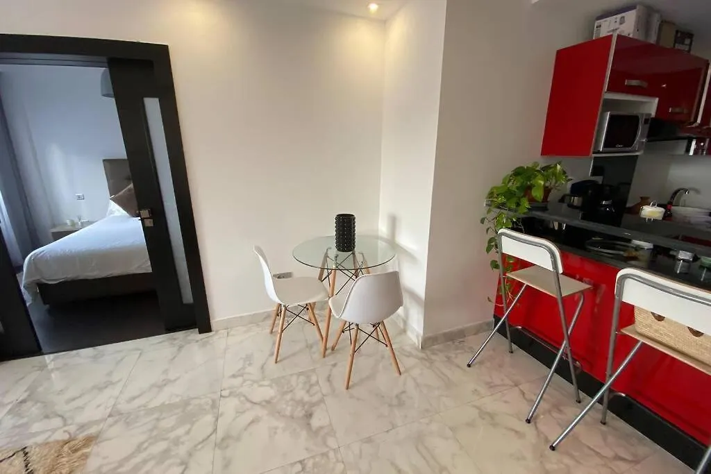 Appartement Chic En Plein Gauthier Casablanca 0*,
